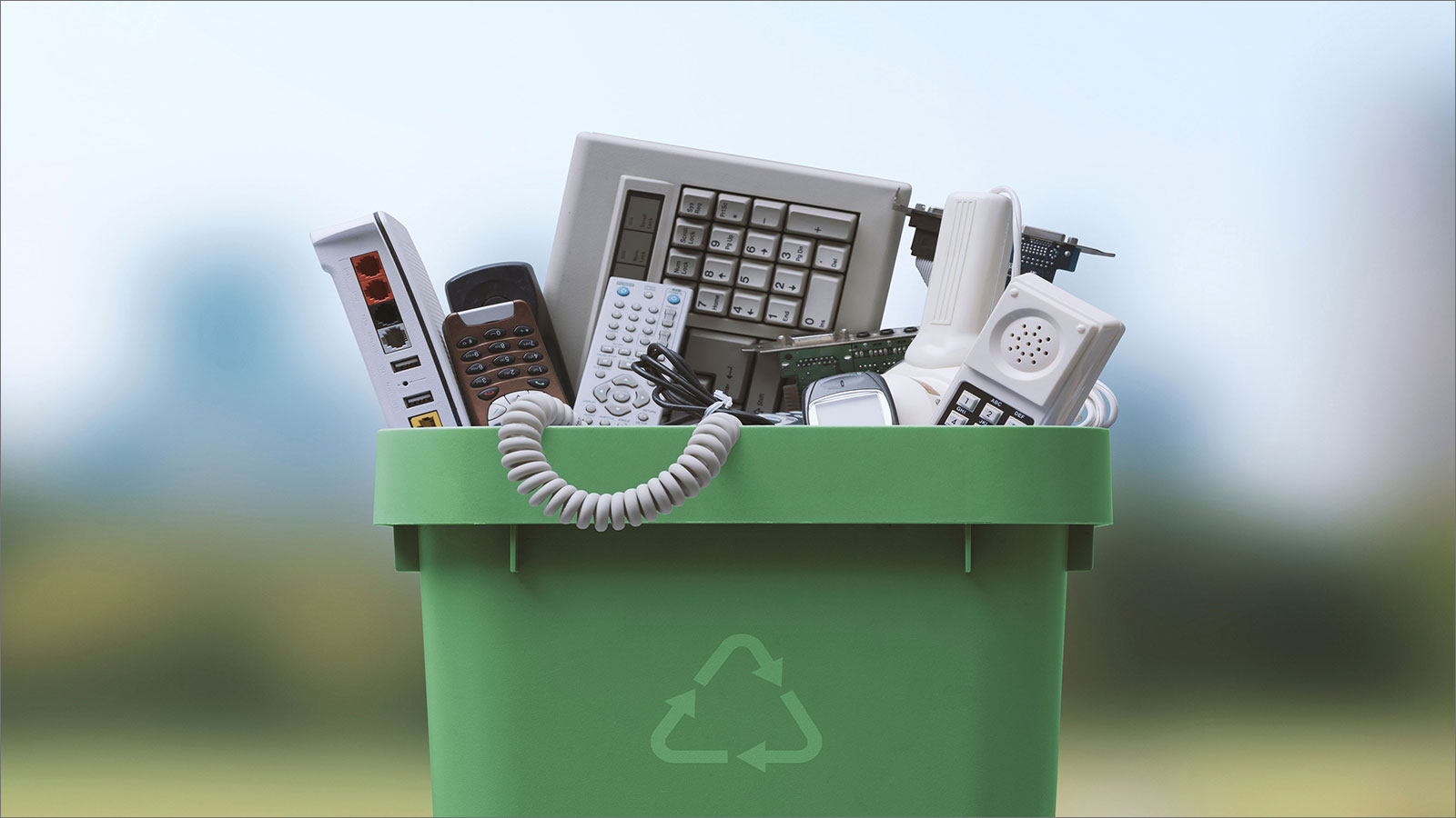 إعادة التدوير الذكي: مستقبل مستدام للمخلفات الإلكترونية في العالم العربي